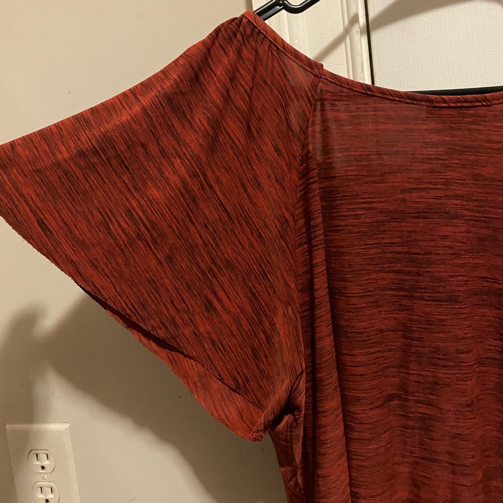 Pretty Ruffled Top - Picture 2 of 4